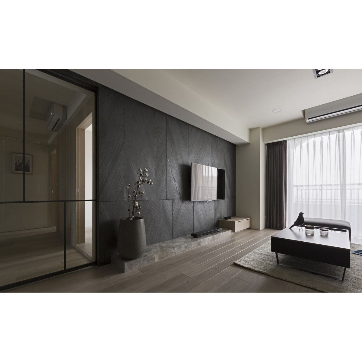 Натуральний гнучкий камінь для інтер'єру та фасадів GRAPHITE CHEVRON