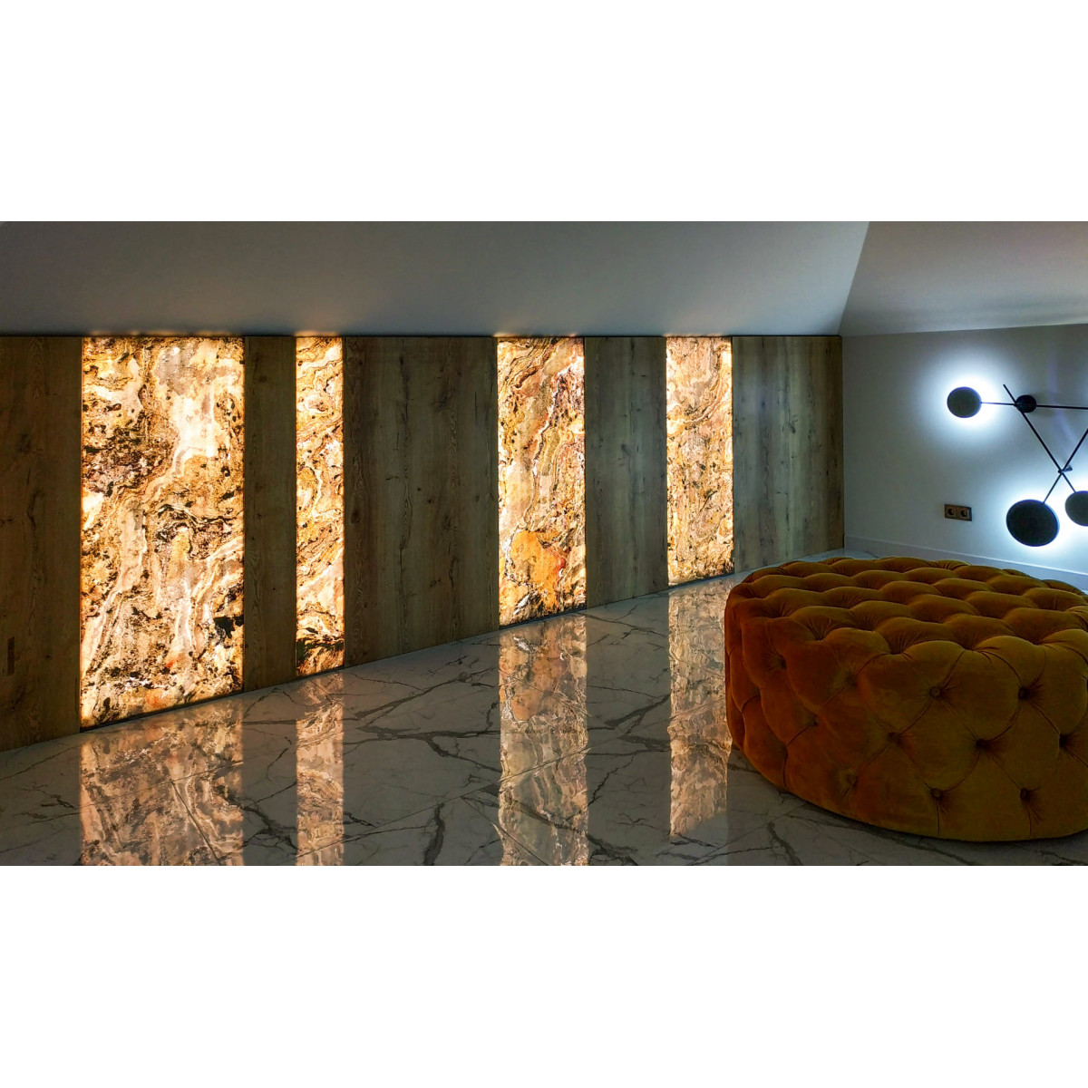 Натуральный гибкий камень для интерьера и фасадов BRIGHT MOON