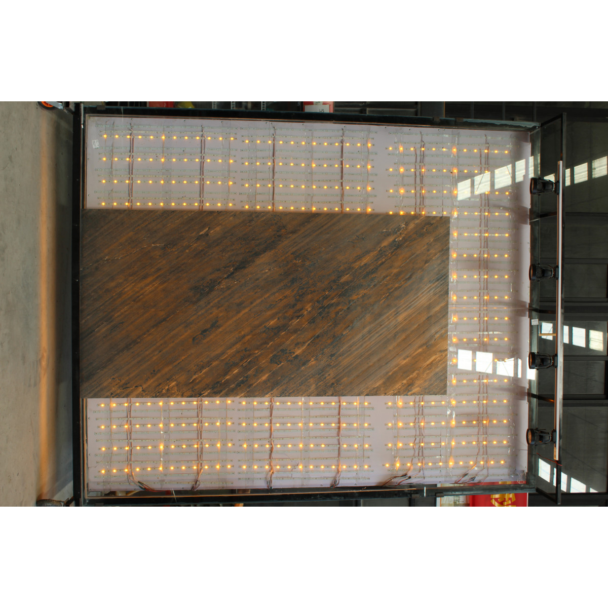 Натуральный гибкий камень для интерьера и фасадов BRIGHT BLACK WAVE