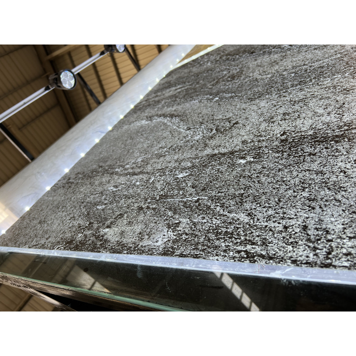 Натуральный гибкий камень для интерьера и фасадов BRIGHT BLACK MOON