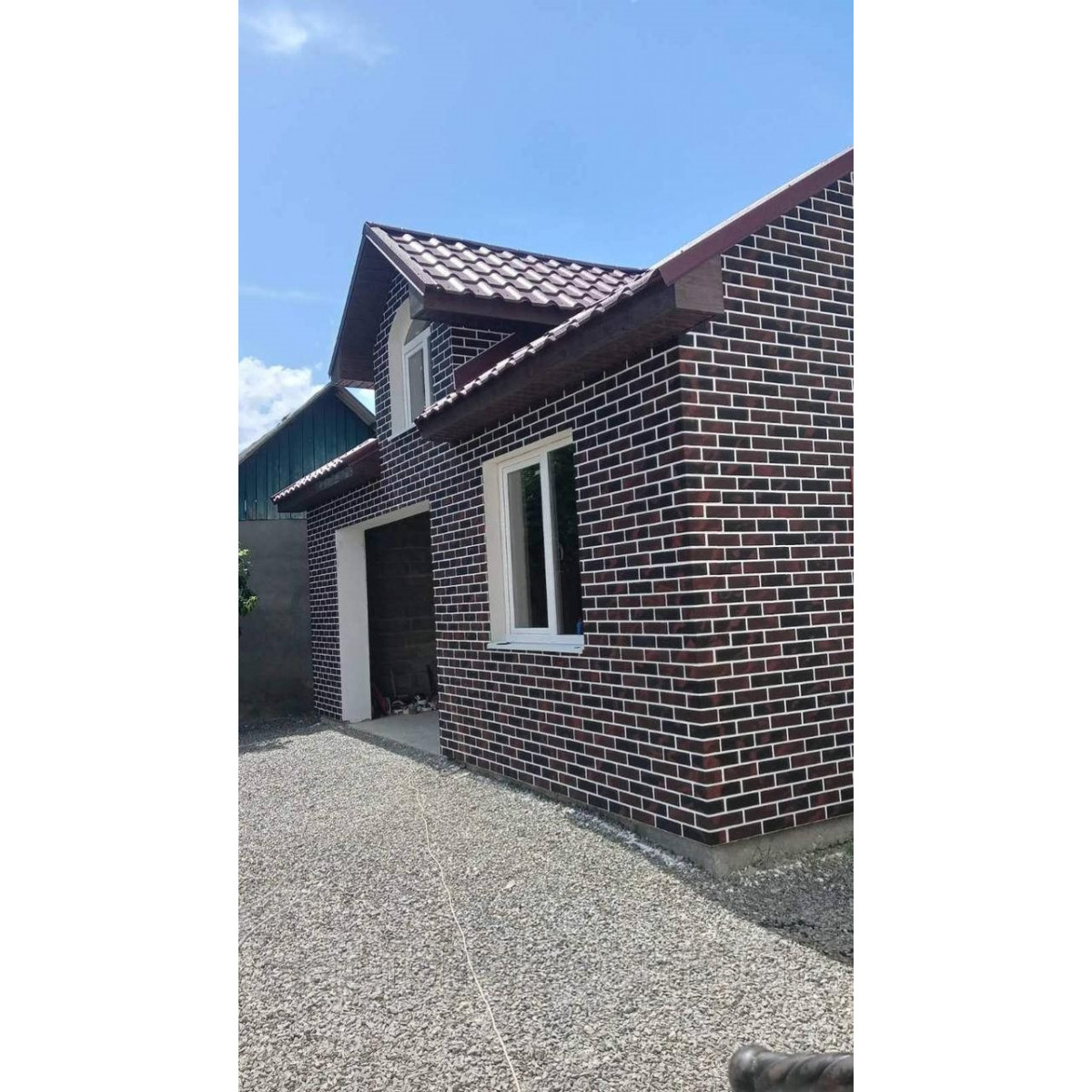 Гибкий кирпич (гибкий клинкер) на сетке с защитной пленкой  МК-107069